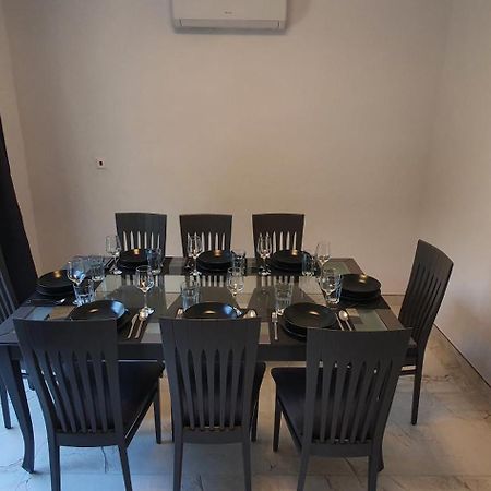 Villa Aphrodite By The Sea Пафос Екстериор снимка
