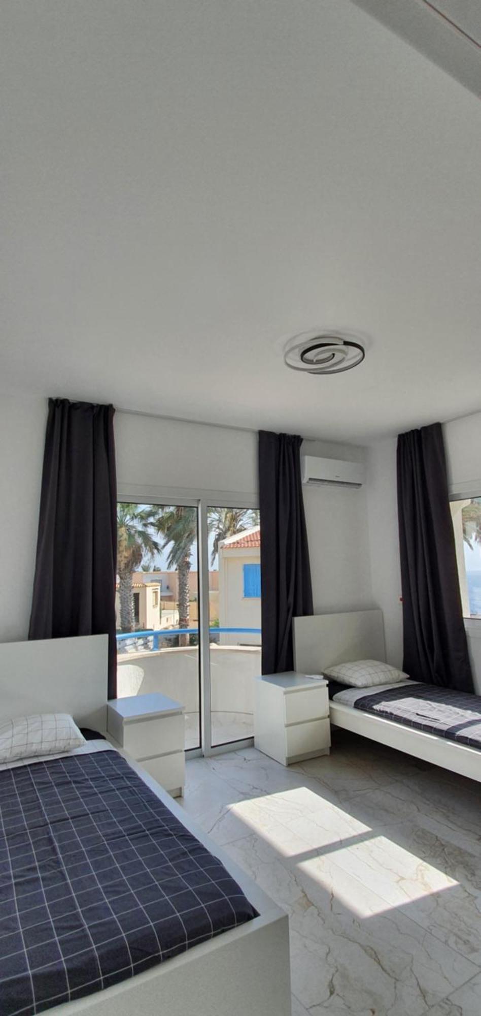Villa Aphrodite By The Sea Пафос Екстериор снимка
