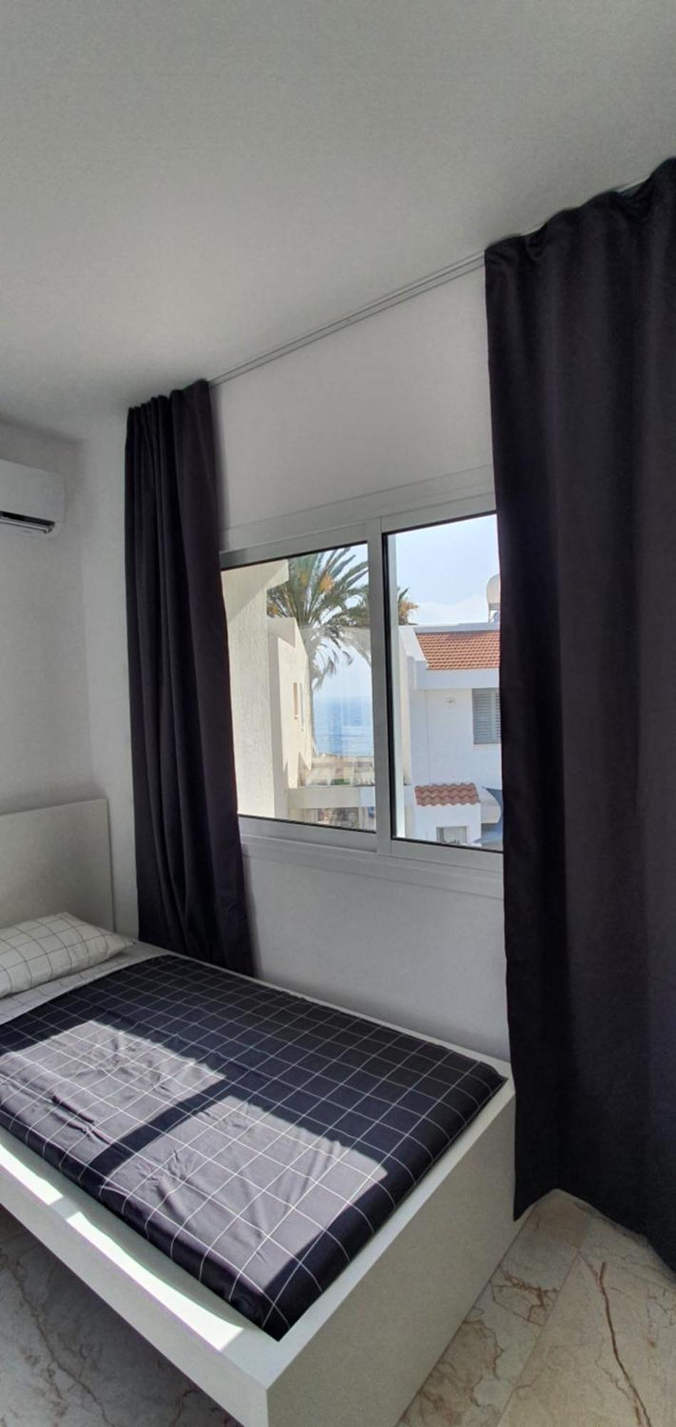 Villa Aphrodite By The Sea Пафос Екстериор снимка
